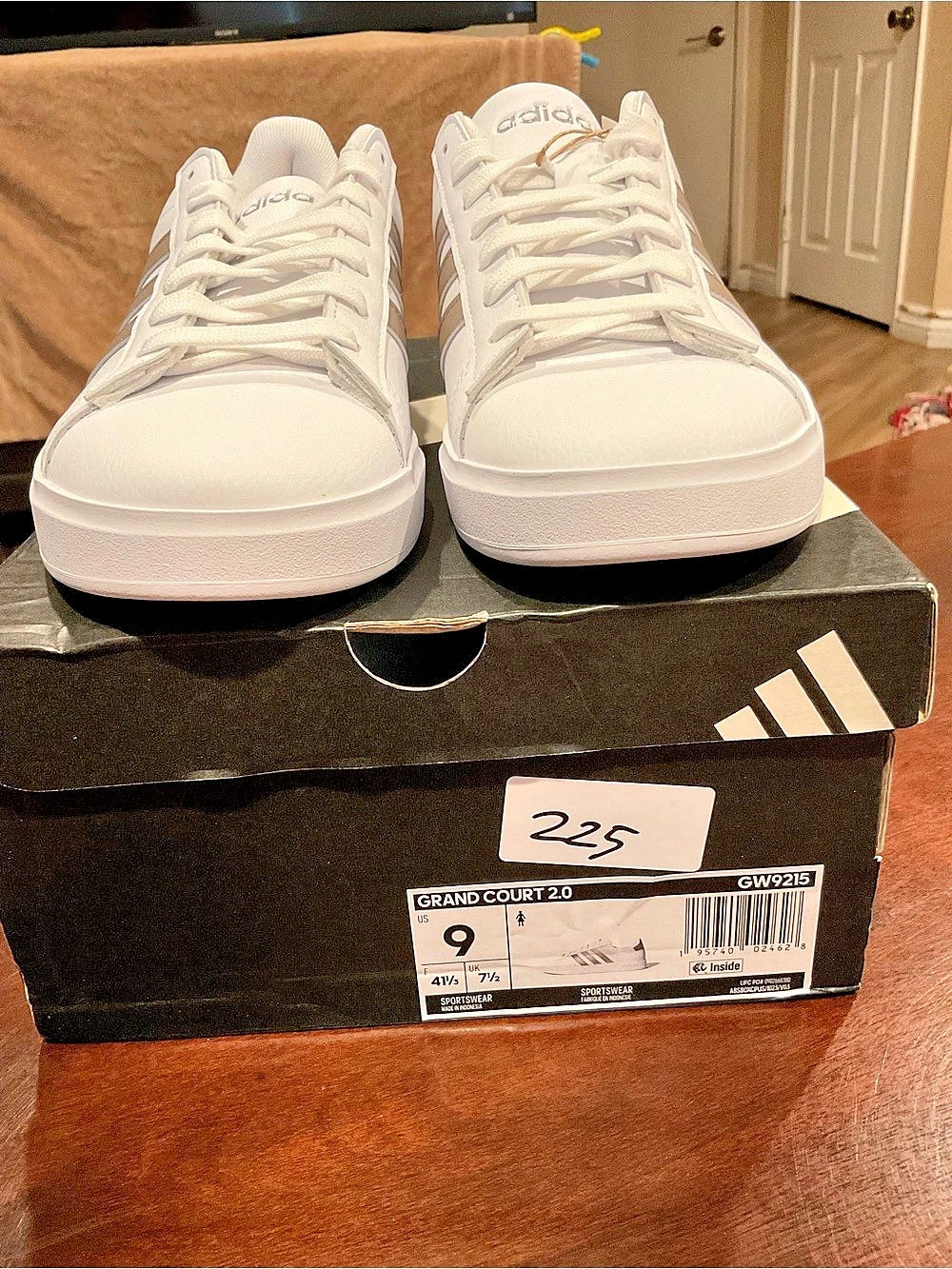 adidas Grand Court 2.0 Sneakers White & Beige US 9 Like New